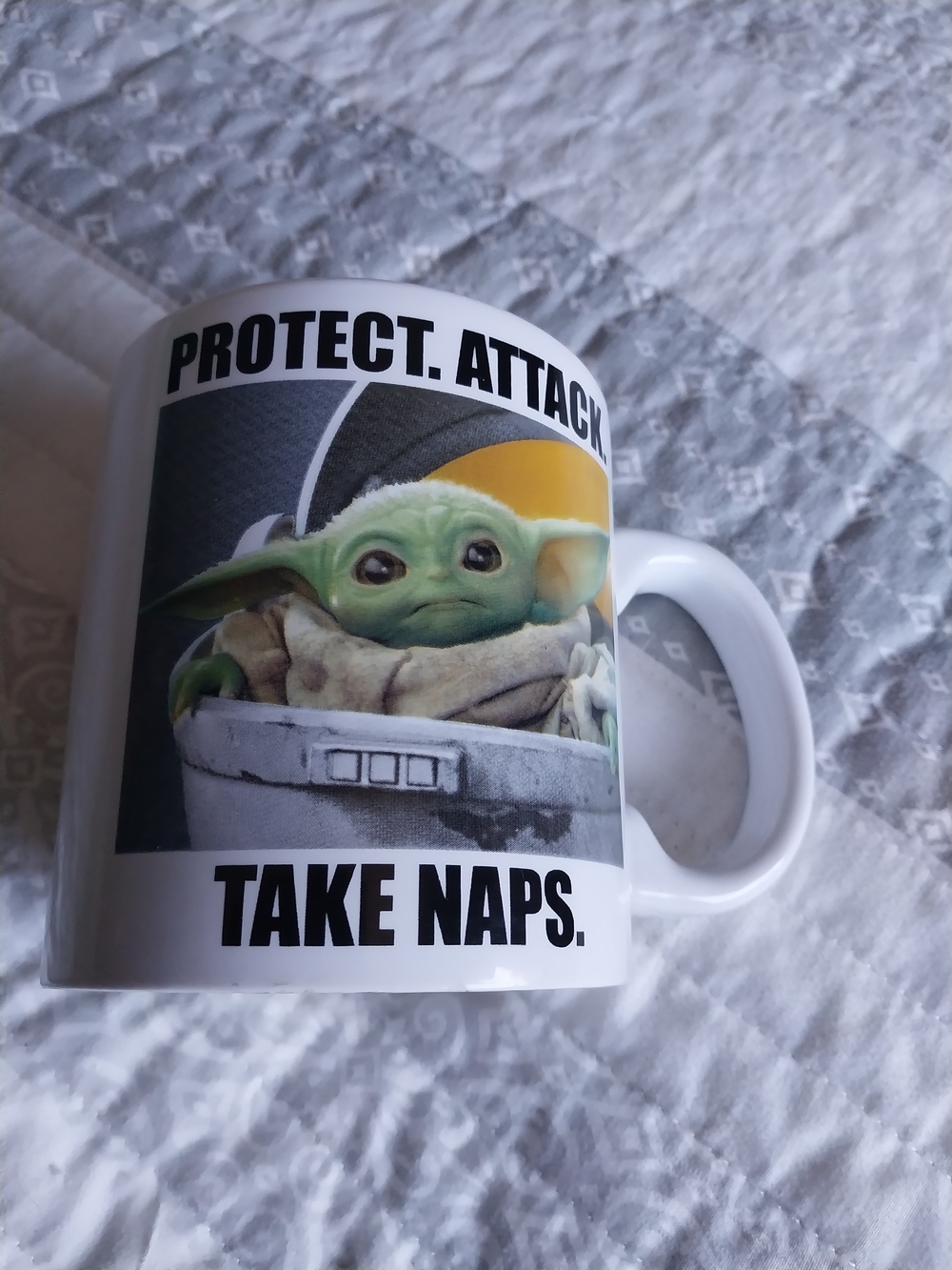 Star Wars Baby Yoda (Grogu) White Ceramic Mug - Green Print - Picture 1 of 2